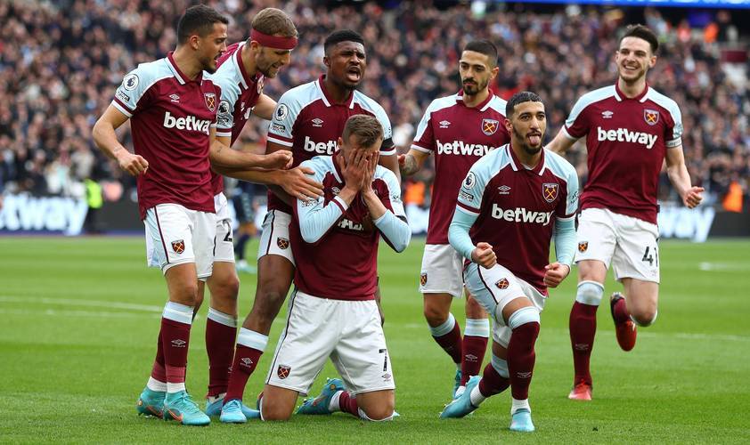 其他球队嫉妒？珍妮：我们有独行侠想要的AD，因此找我们谈