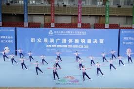 Moinelo左右开弓 三球解决Fabian成明星赛亮点｜日职