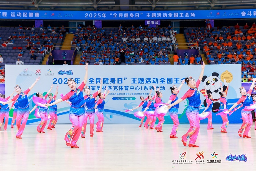 英格兰U21队11月大名单：里科-刘易斯、小贝林、吉滕斯入选